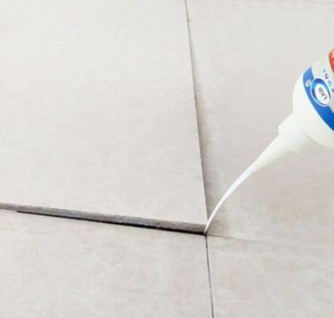 韶关市瓷砖空鼓维修公司分享卫生间瓷砖脱落的原因可能有以下几点